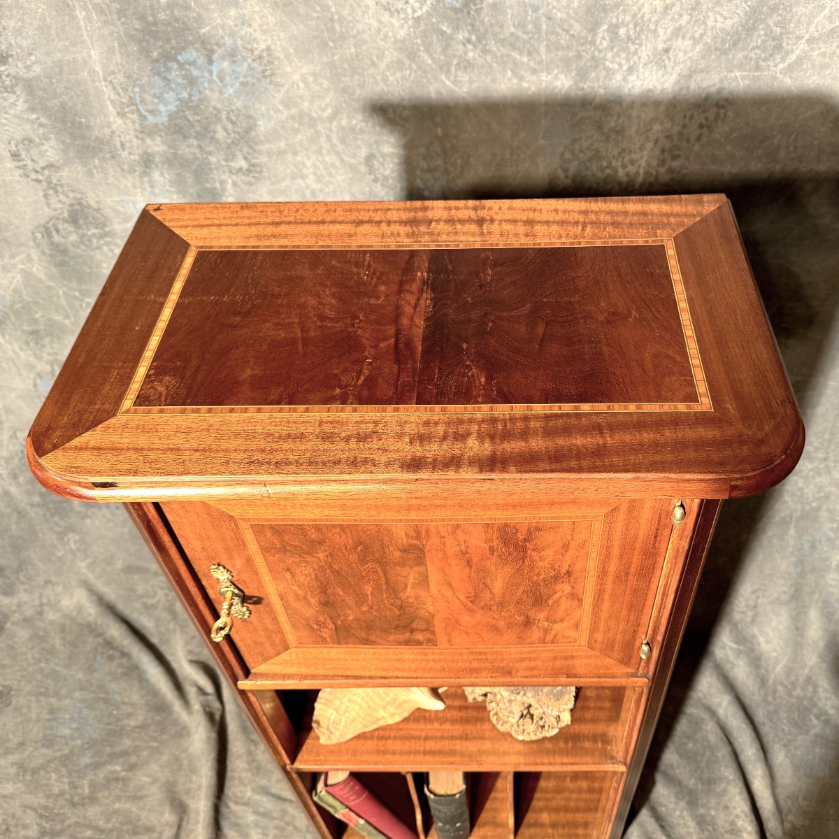Support Furniture-photo-3