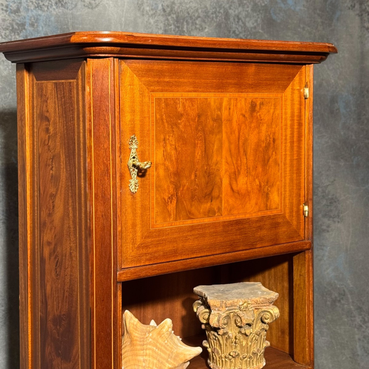 Support Furniture-photo-4