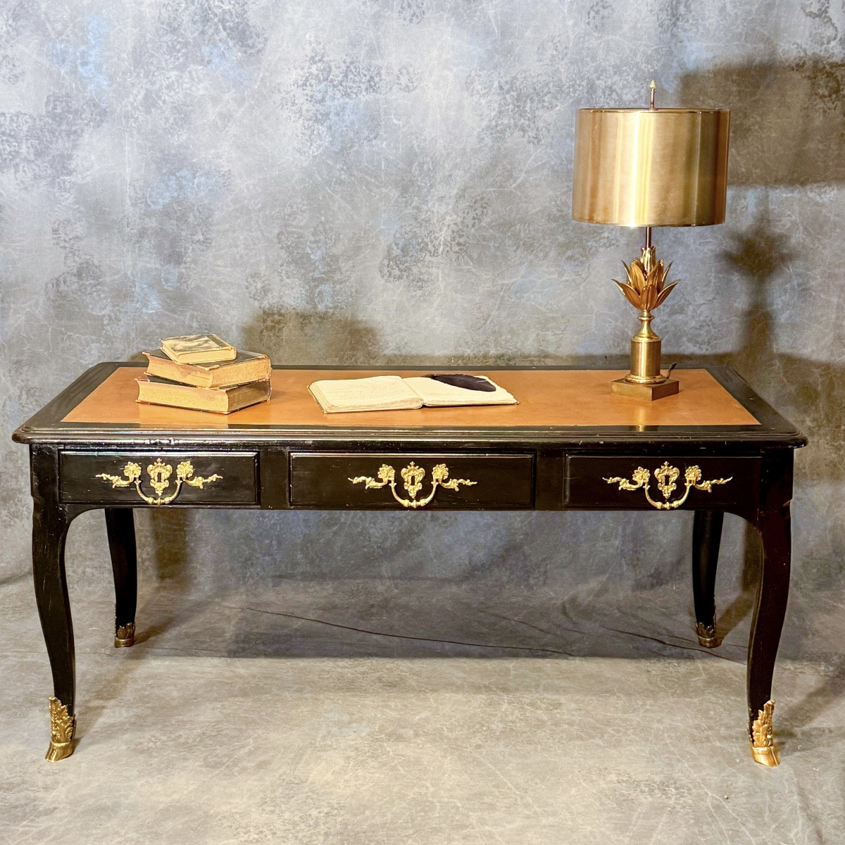 Flat Desk With 3 Drawers, 18th Century, Black Lacquered Wood-photo-2