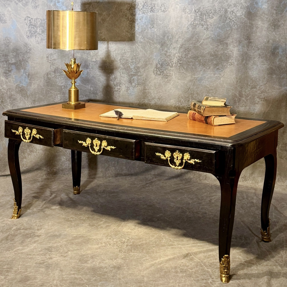 Flat Desk With 3 Drawers, 18th Century, Black Lacquered Wood