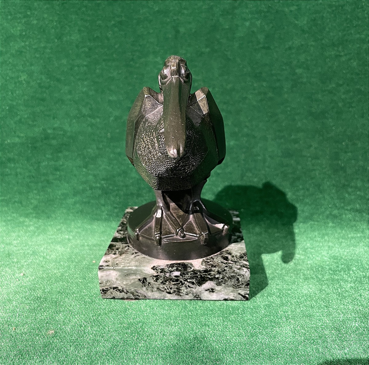 Pélican, sculpture en métal patine bronze  signée L.Artus-photo-3