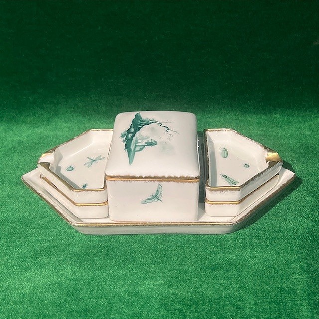 Faïencerie d'Epinal Small Set Including A Tray, A Box And 4 Ashtrays By A.gluntz