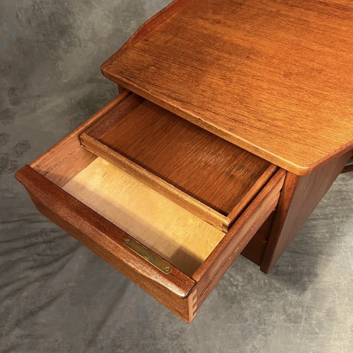 Bureau Scandinave  Années 60 teck Pieter Lovig Nielsen-photo-7