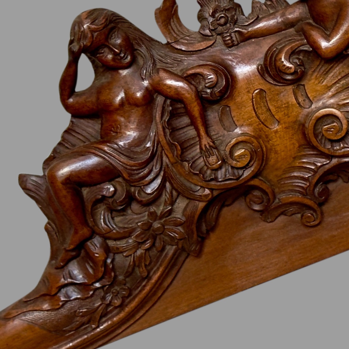 Walnut Sculpture Cherub Offering Flowers To His Bride-photo-3