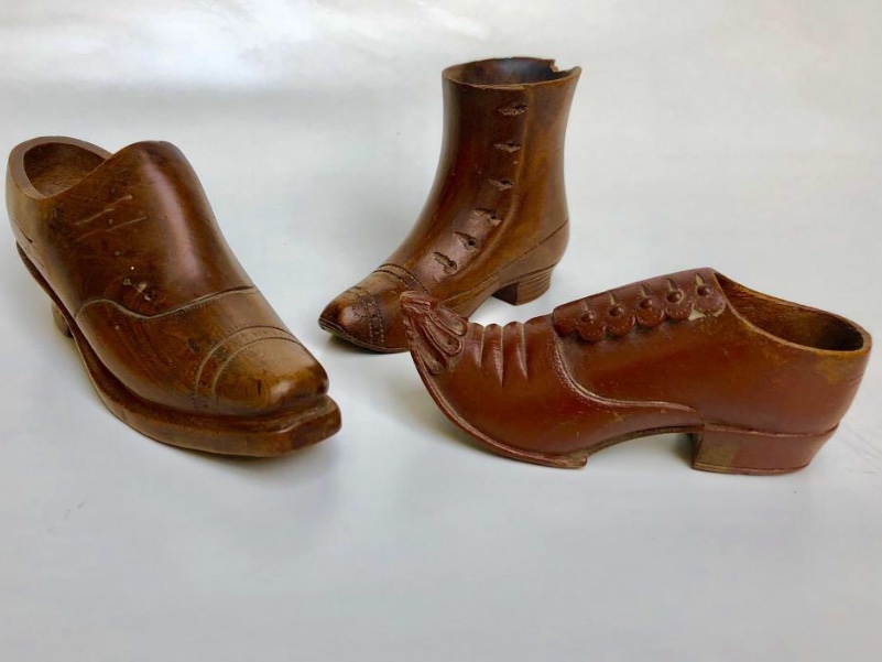 Lot 3 Chaussures Miniature Bois Sculpté Art Populaire Alsace