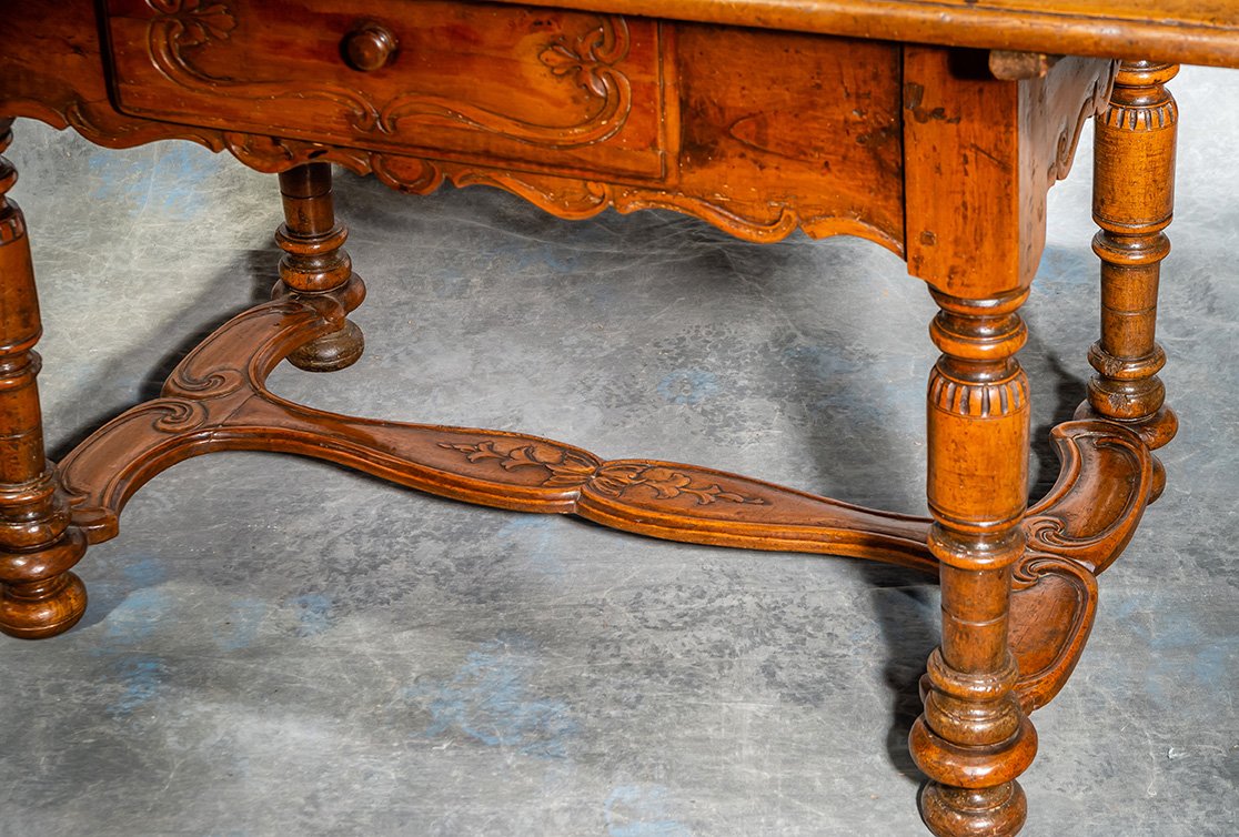 18th Century Alsatian Table-photo-3