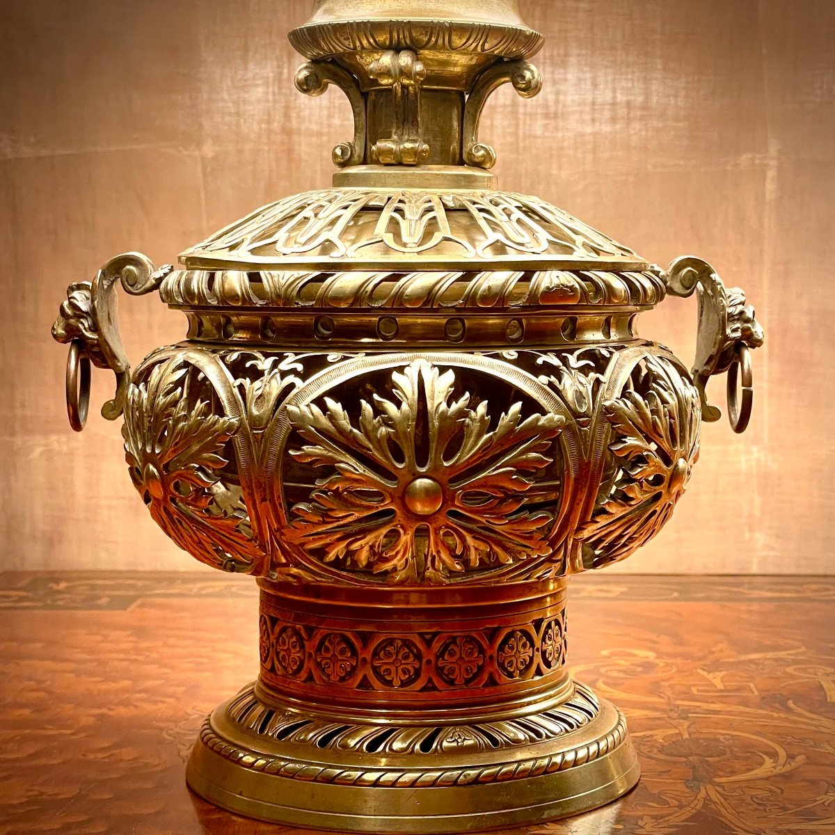 Pair Of Openwork Bronze Lamps-photo-4