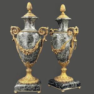 Paire de cassolettes vases bronze et marbre vert 