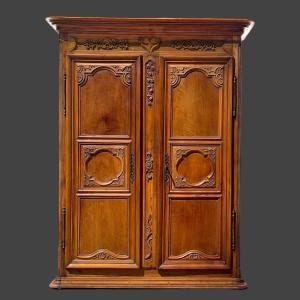 Armoire 18 ème Noyer Lyon