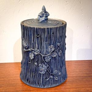 Tobacco Pot With Oak Trunk And Gnome Design In Blue-grey Stoneware