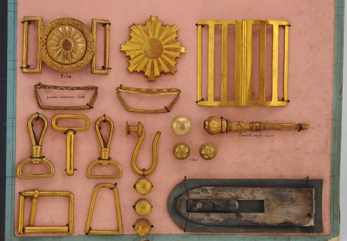 Planches De Boutons, Attributs Et Plaques De Ceinturon Du Japon Impérial, Première Moitié Du XX-photo-4
