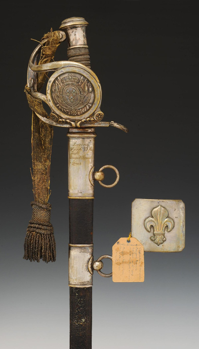 SABRE DE RÉCOMPENSE ET PLAQUE DE CEINTURON, DIT « DES PAROISSES », Restauration