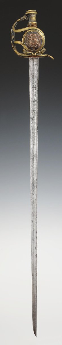 SABRE DE RÉCOMPENSE « DES PAROISSES », du lieutenant de gendarmerie RENÉ BEDOUET, Restauration-photo-1