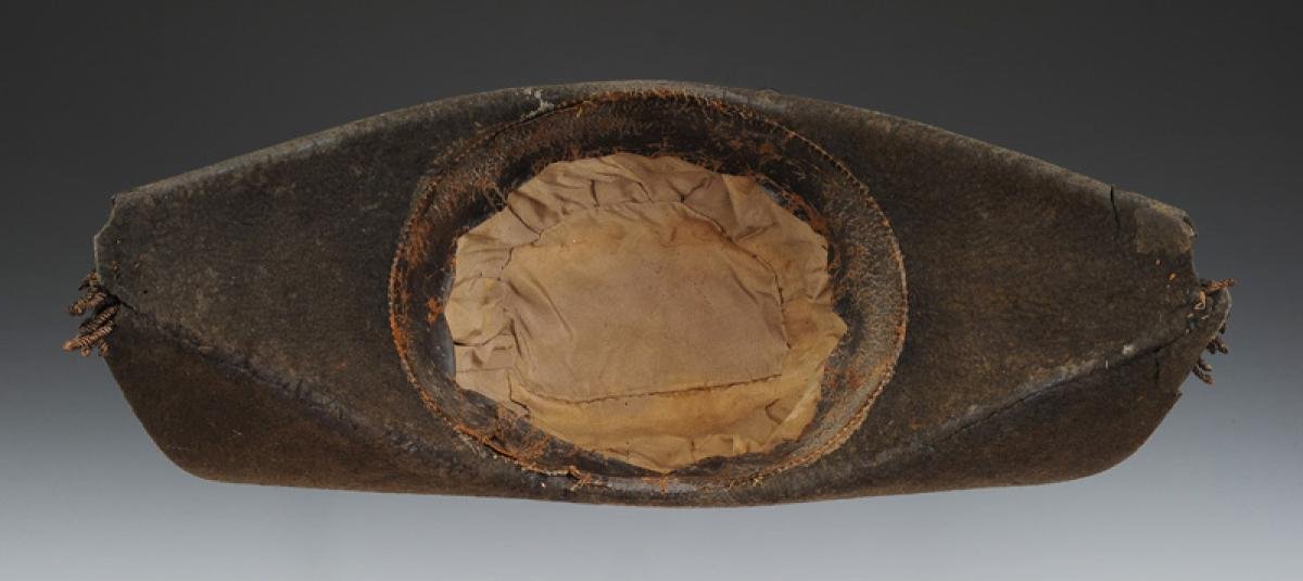 CHAPEAU BICORNE D'OFFICIER DE HUSSARDS OU DE CHASSEURS À CHEVAL, Premier Empire.-photo-5