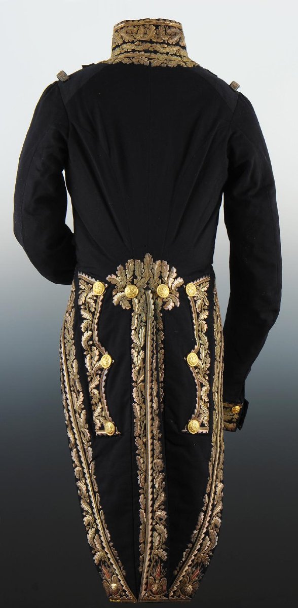 Ceremonial Uniform Of A Lieutenant-general That Belonged To The Duke Of Aumale, 1830 Model-photo-3