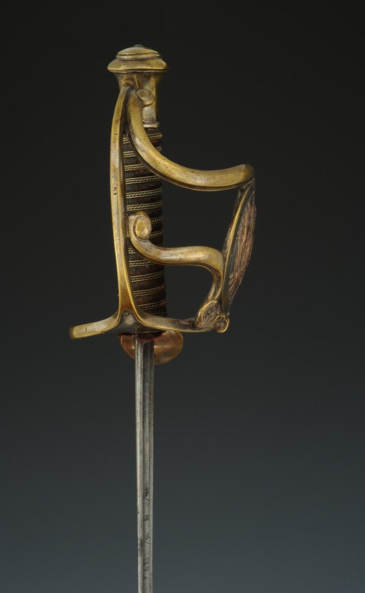 SABRE DE RÉCOMPENSE, DIT « DES PAROISSES », modèle 1816, Restauration. -photo-1