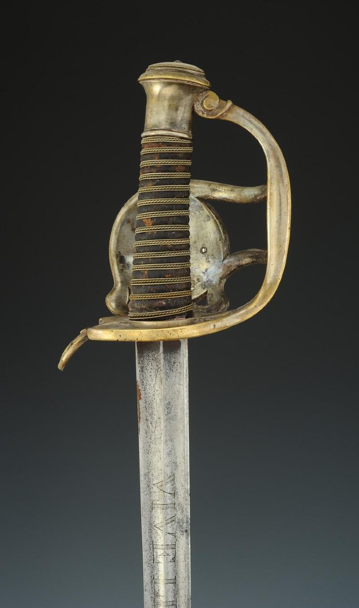 SABRE DE RÉCOMPENSE, DIT « DES PAROISSES », modèle 1816, Restauration. -photo-2