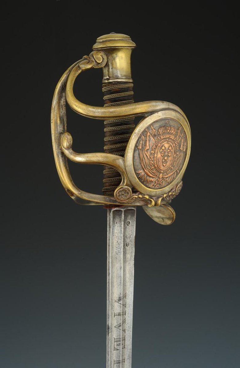 SABRE DE RÉCOMPENSE, DIT « DES PAROISSES », modèle 1816, Restauration. -photo-7