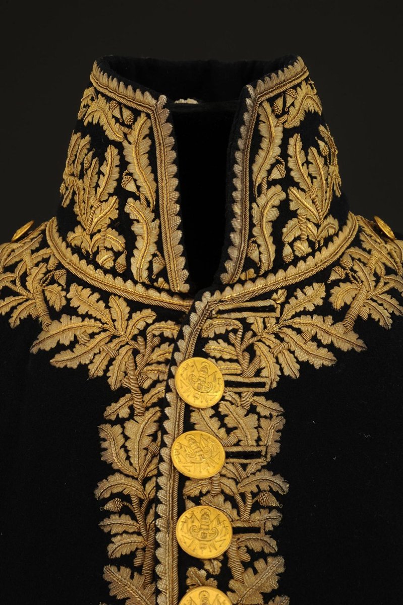 HABIT DE PETIT UNIFORME DE GÉNÉRAL DE DIVISION, attribué à Joseph Bonaparte roi d'Espagne 1813-photo-3