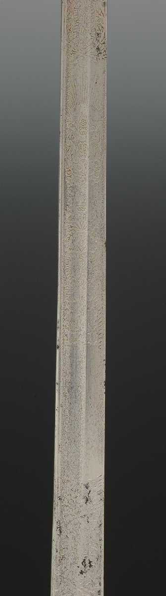 SABRE D'OFFICIER DE LA MARINE INDIENNE AYANT APPARTENU AU COMMANDER HEDLEY VICARS BANFIELD-photo-2