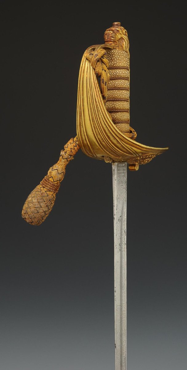 SABRE D'OFFICIER DE LA MARINE INDIENNE AYANT APPARTENU AU COMMANDER HEDLEY VICARS BANFIELD-photo-3