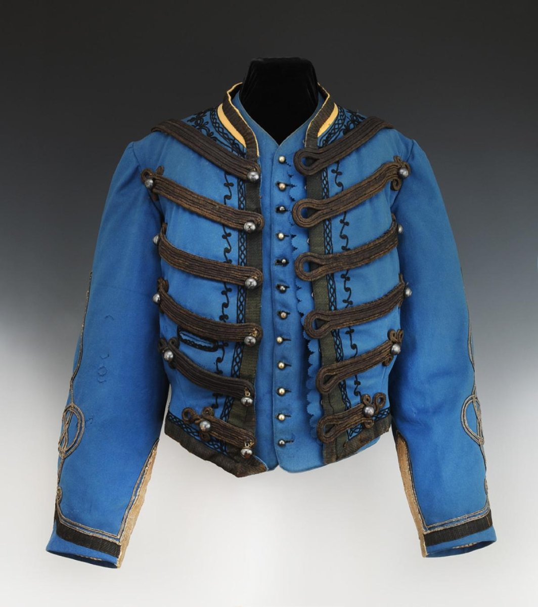 UNIFORME D'OFFICIER DE CHASSEURS D'AFRIQUE, Second Empire - Troisième République.-photo-3