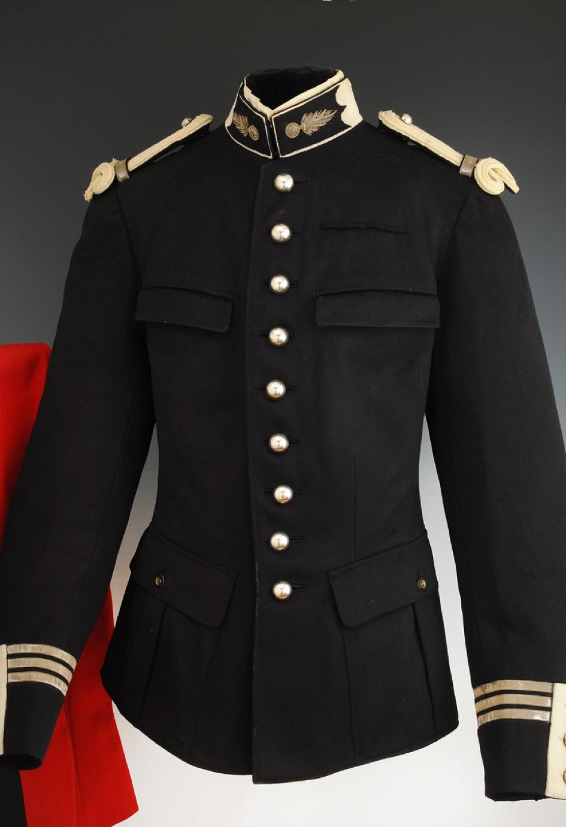UNIFORME DU CAPITAINE DE DRAGONS D'ÉTAT-MAJOR NON BREVETÉ DE L'ÉCOLE DE GUERRE LÉON JEAN-PIERRE-photo-2
