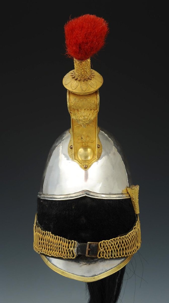 CASQUE D'OFFICIER DE CUIRASSIERS, modèle 1845, DANS SA BOÎTE DE TRANSPORT, Momarchie de Juillet-photo-3