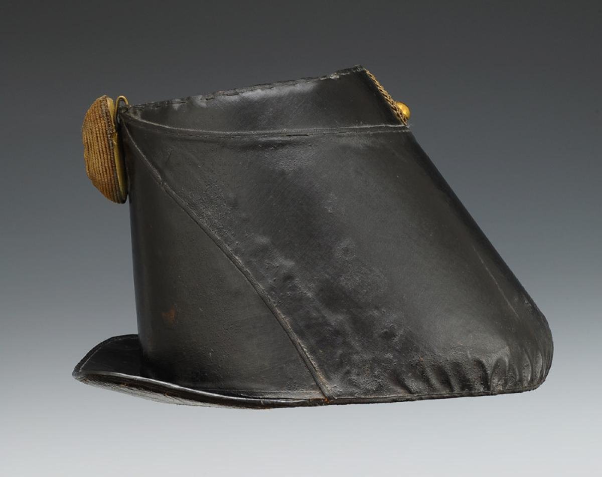 SHAKO DU SOUS-LIEUTENANT GASTON DE GALLIFFET DU RÉGIMENT DES GUIDES, SECOND EMPIRE-photo-3