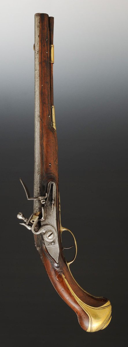 Officer's Saddle Pistol, Pre-regulation Model, Circa 1730. 34636-photo-2
