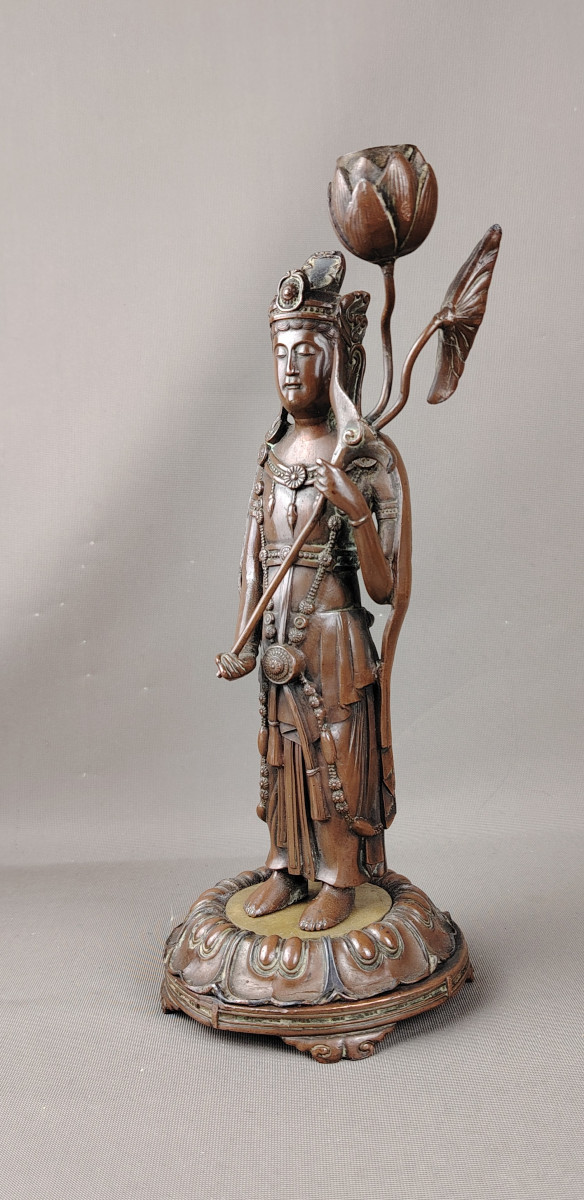 Statue représentant un Bodhisattva, Japon, Période Meiji -photo-1