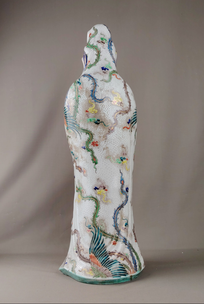Grande porcelaine representant Kannon, Japon Période Meiji -photo-1