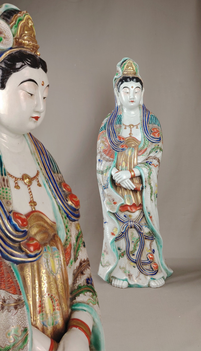 Grande porcelaine representant Kannon, Japon Période Meiji 