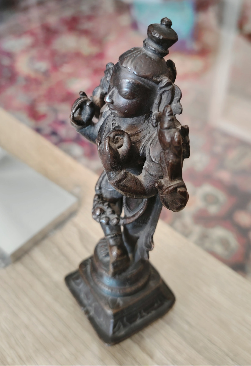 Bronze représentant Krishna, Inde 18-19ème  siècle -photo-1