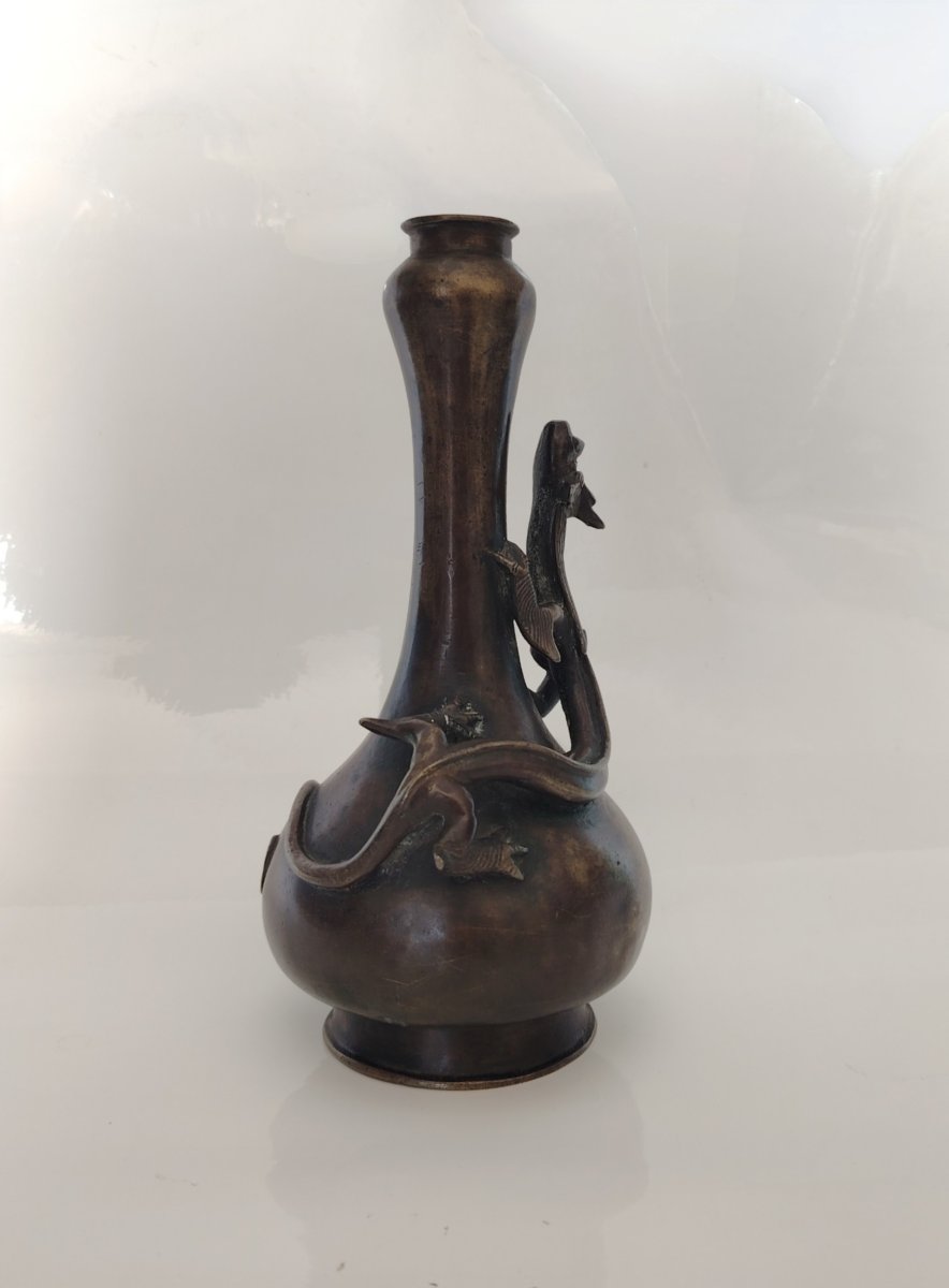 Vase en bronze "Chilong" 16-17ème, période Ming
