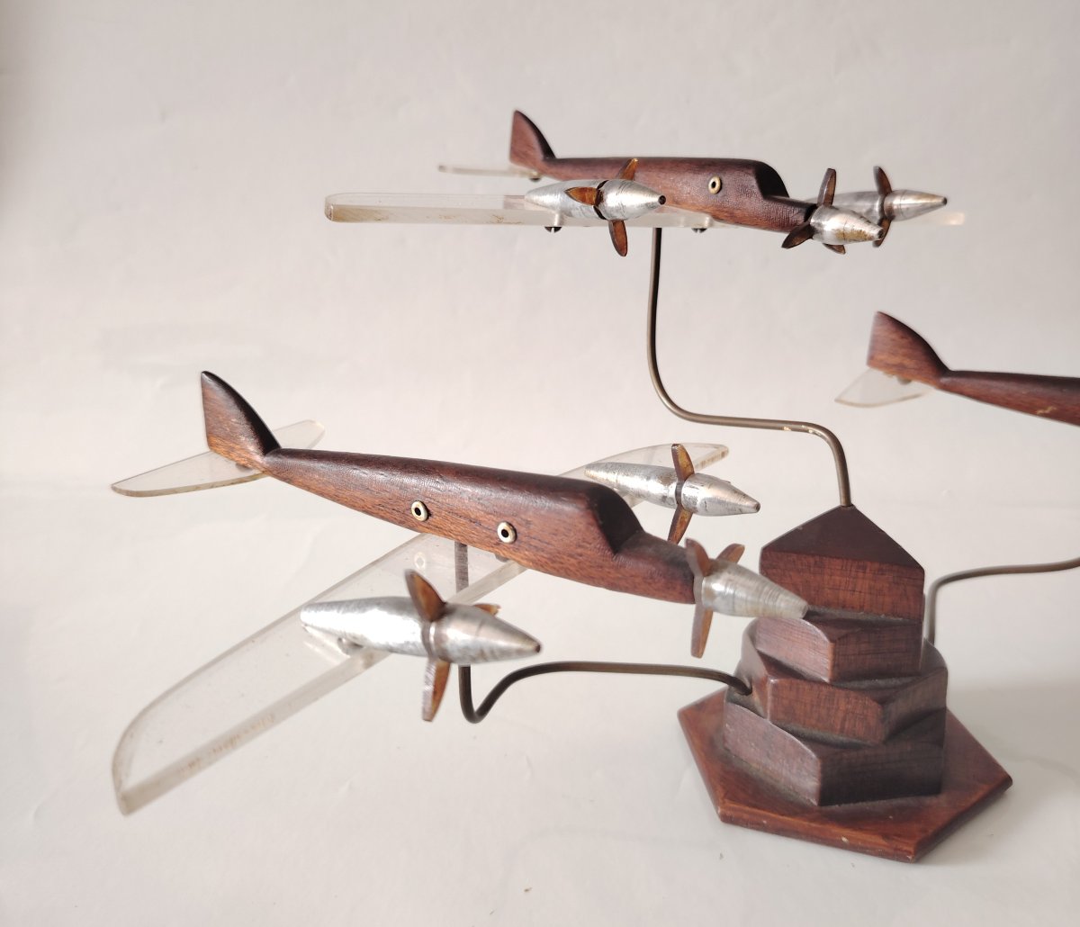  Art Déco – Escadrille de 3 avions en vol – Bois précieux, Plexiglas et Métal-photo-4
