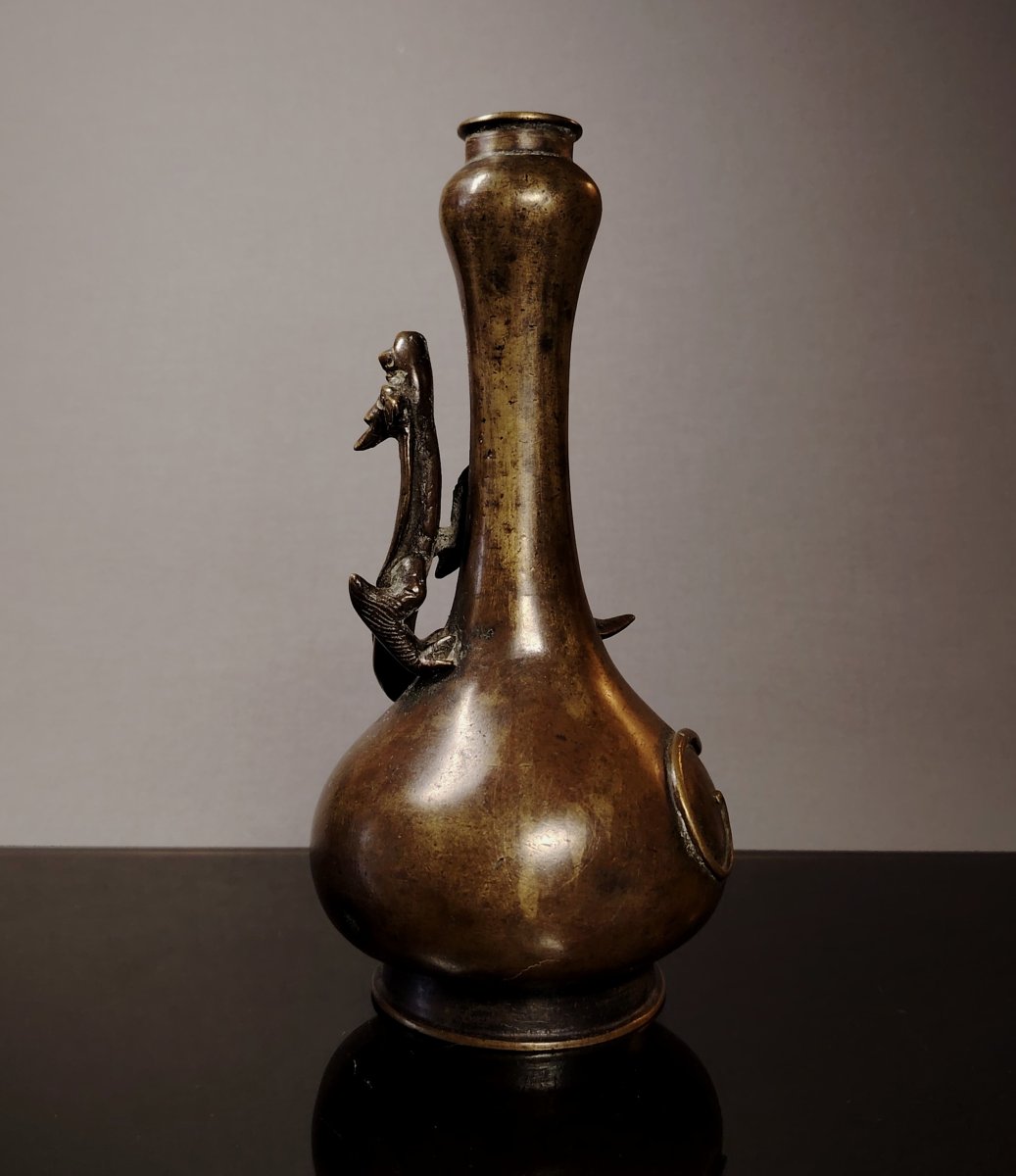 Vase bouteille en bronze, Chine 17ème -photo-4
