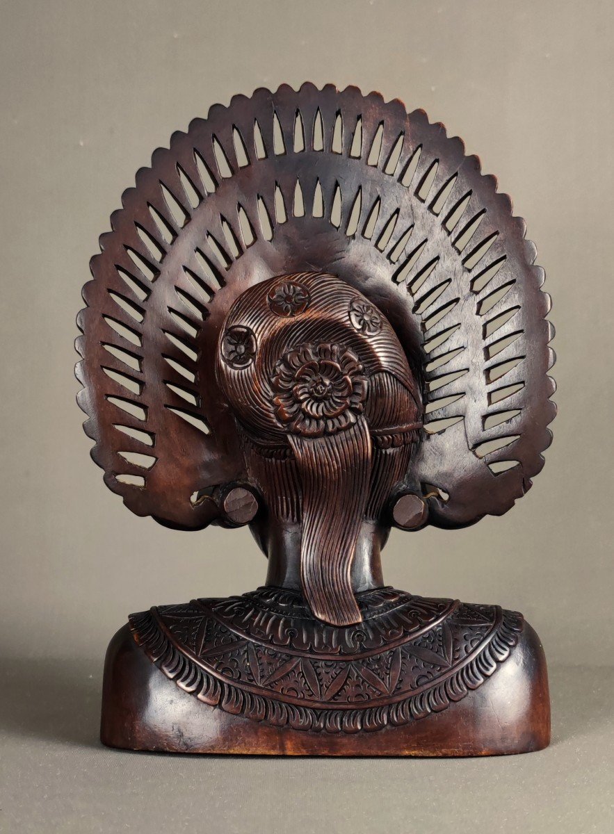 Indonesia, Bali - Art Deco Wooden Bust Around 1930-1940-photo-2