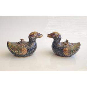Chine 19-20eme, Dynastie Qing, Paire de canards en cloisonné 