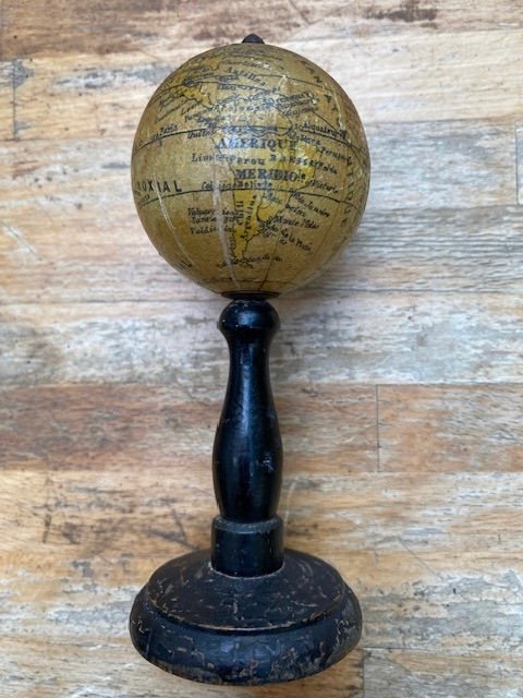 Globe Terrestre Miniature Avant 1850