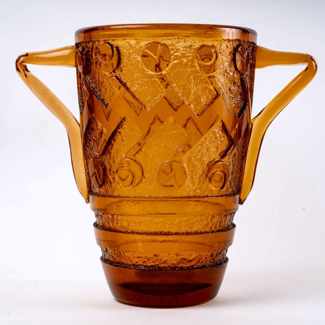 1930 Daum Nancy - Vase Art Déco Géométrique à Anses Verre Orange Ambré Dégagé à l'Acide-photo-2