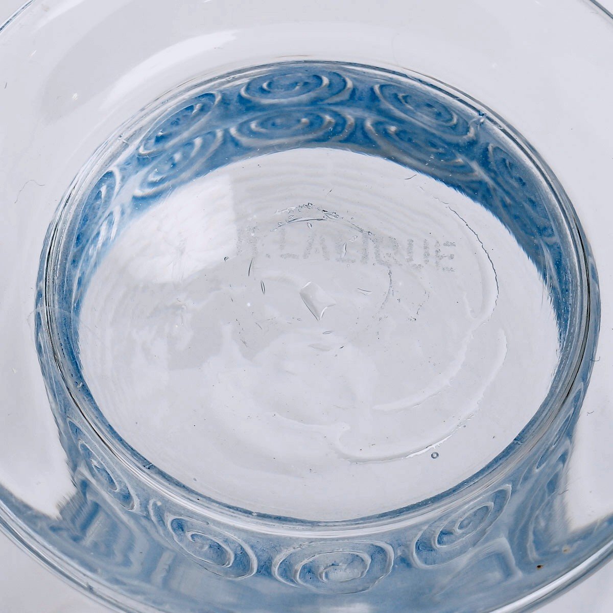 1930 René Lalique - Suite De Trois Verre Chinon Verre Blanc Patiné Bleu -photo-1