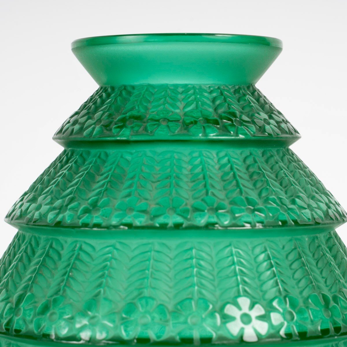 1929 René Lalique - Vase Ferrieres Emerald Green Glass-photo-4