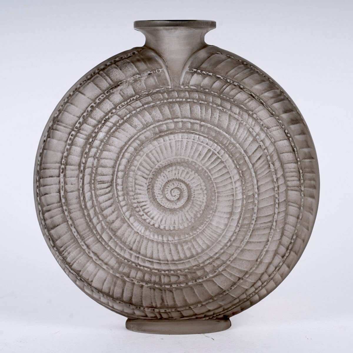 1920 René Lalique - Vase Escargot Verre Blanc Patiné Gris-photo-3