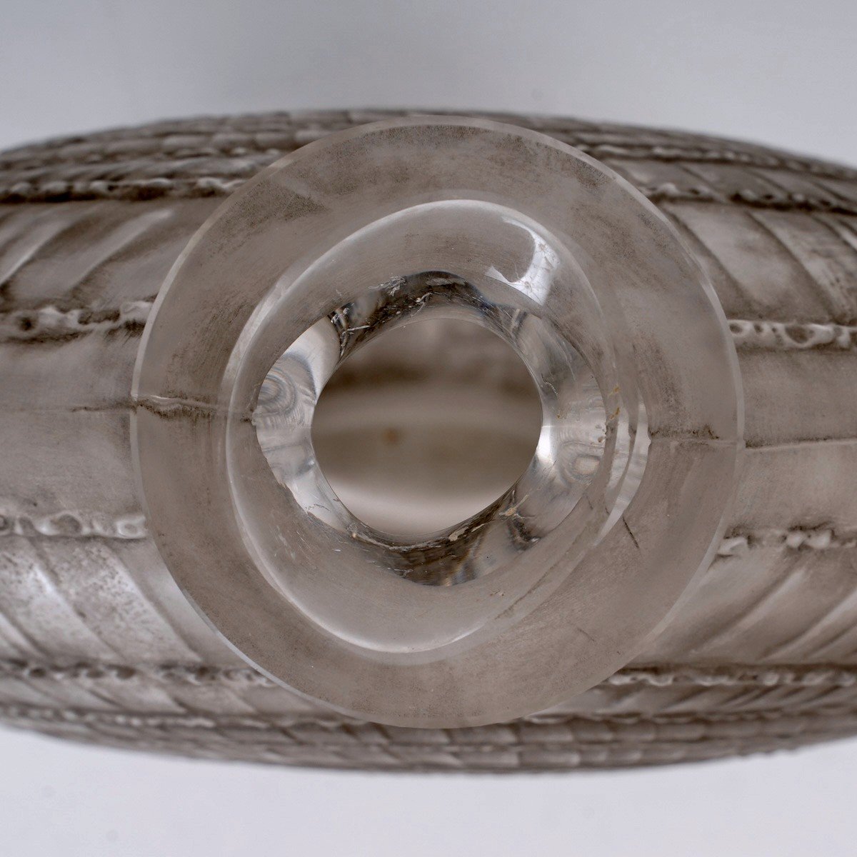 1920 René Lalique - Vase Escargot Verre Blanc Patiné Gris-photo-1
