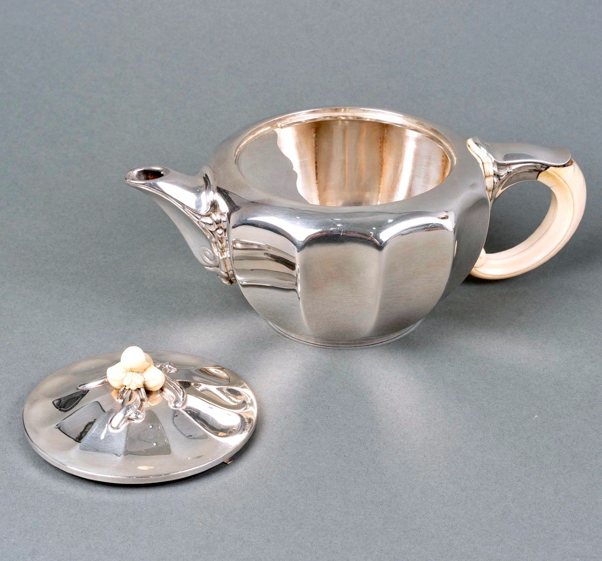 1922 Jean E. Puiforcat - Service à Thé Et à Café Art Nouveau En Argent Massif Et Ivoire-photo-2