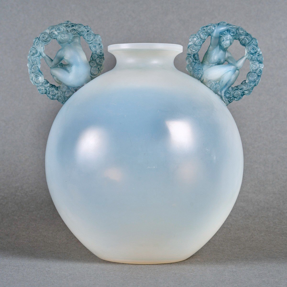 1926 René Lalique - Vase Ronsard Cased Opalescent Glass With Blue Patina