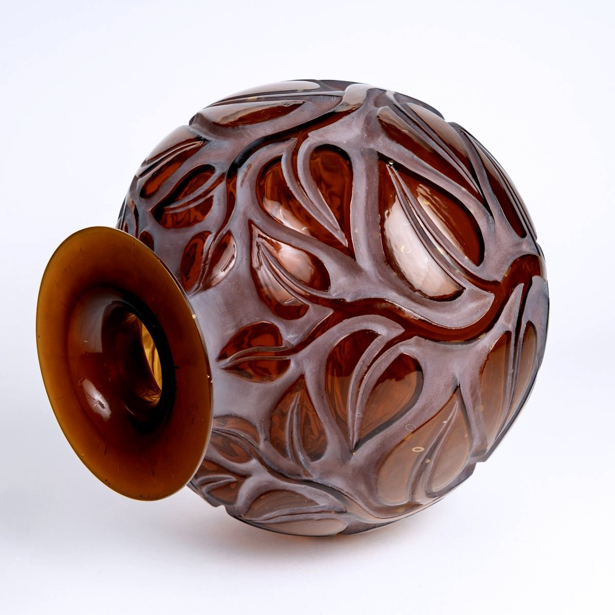 1926 René Lalique - Vase Sophora Red Amber Glass With White Patina-photo-1