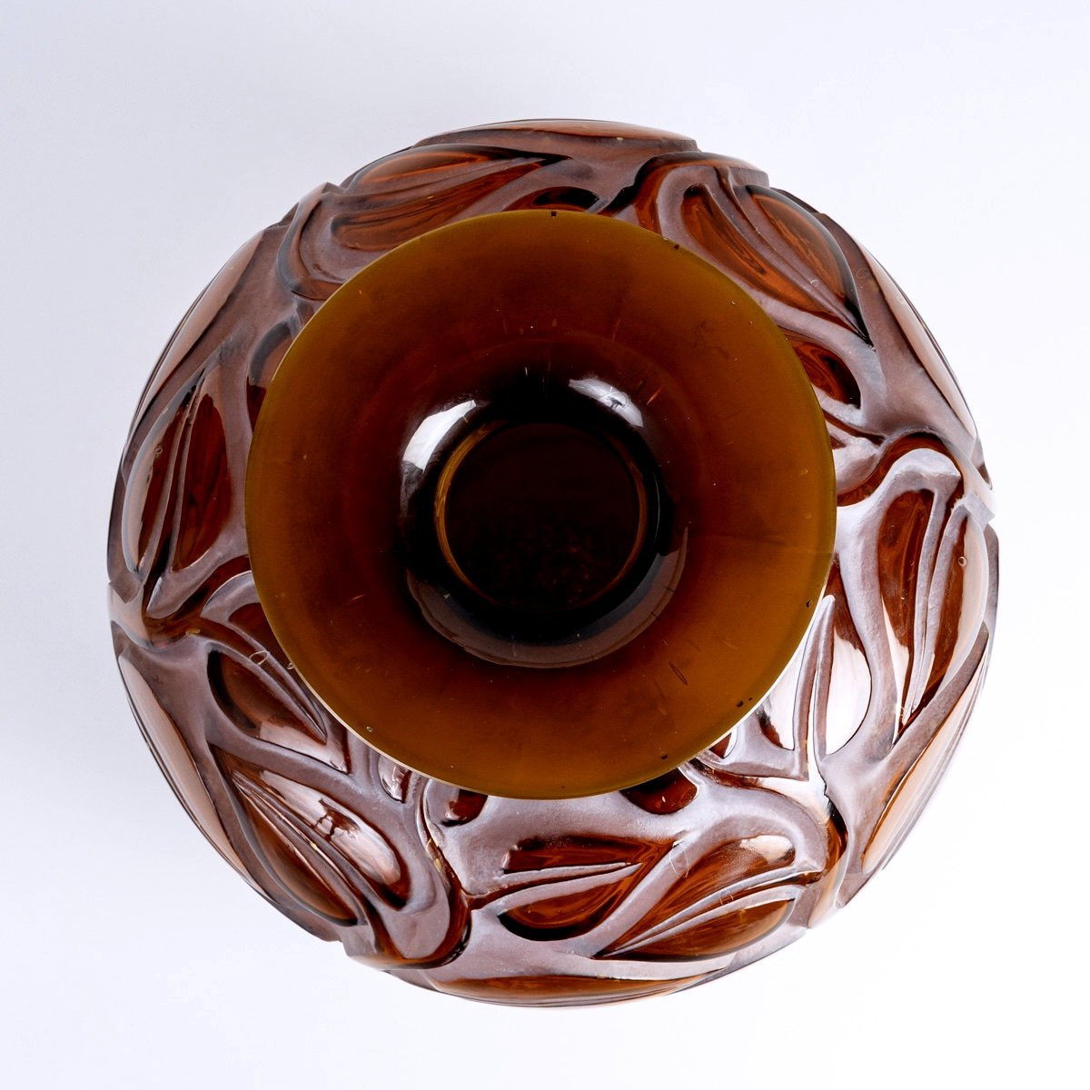 1926 René Lalique - Vase Sophora Red Amber Glass With White Patina-photo-2