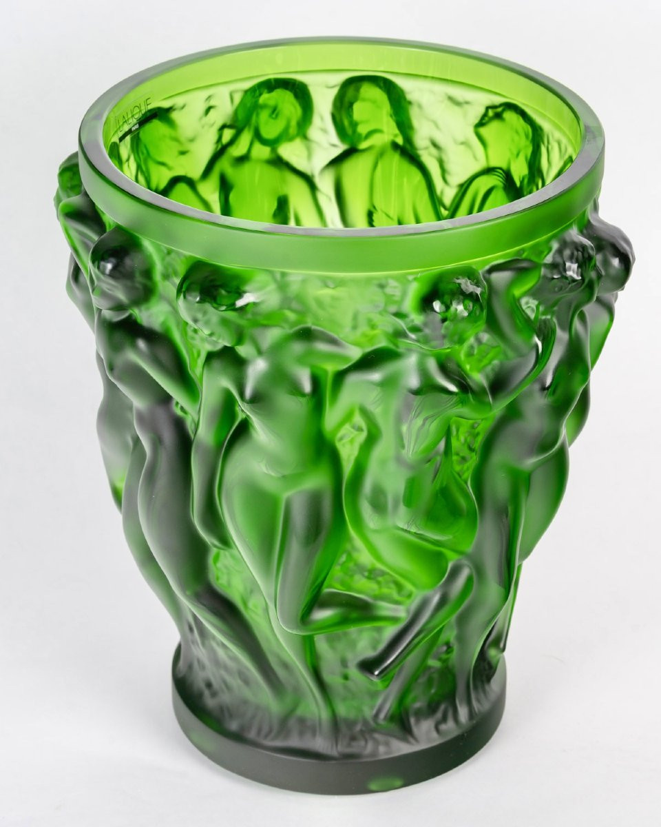 Lalique France - Vase Bacchantes Green Amazone Crystal - New-photo-4